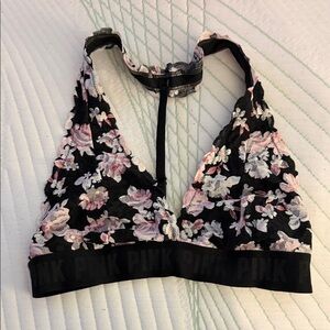 PINK Victoria's Secret Floral Lace Bralette - Black and Pink
